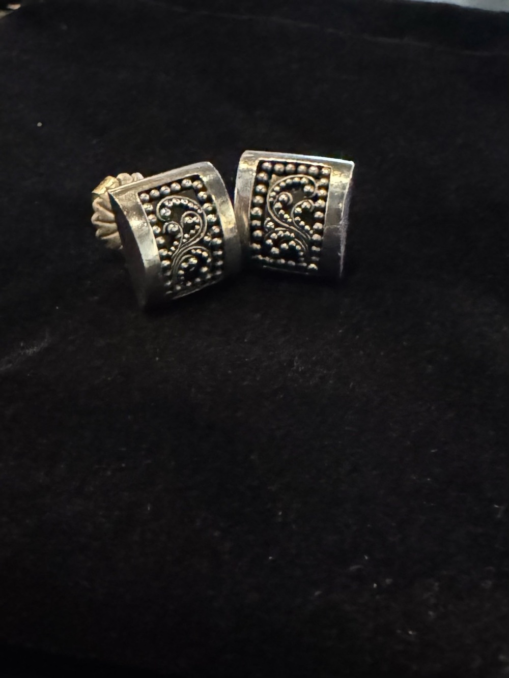 Lois Hill 925 Sterling Silver Square Scroll Stud Earrings Signed Artisan